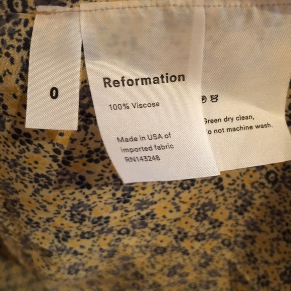 ❌SOLD❌ Reformation Peridot Dress - Picture 7 of 7